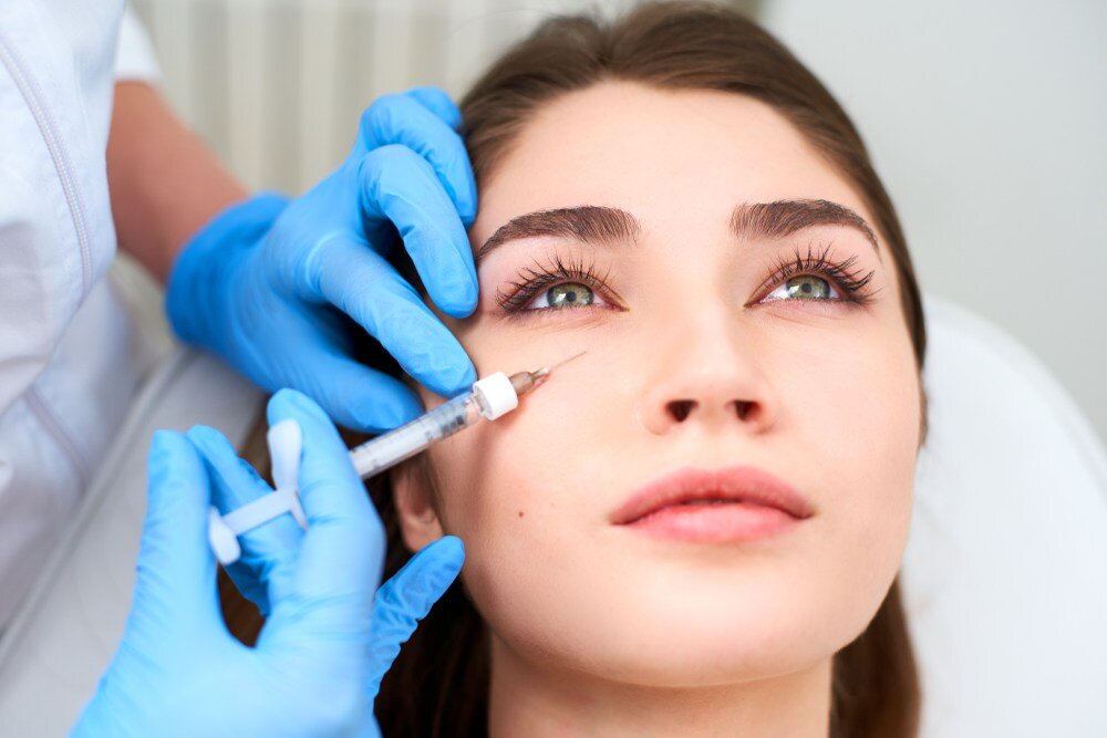 How Does Botox Work Around The Eyes